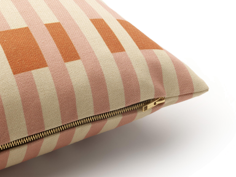FÉST Striped kussen 60x60 oranje