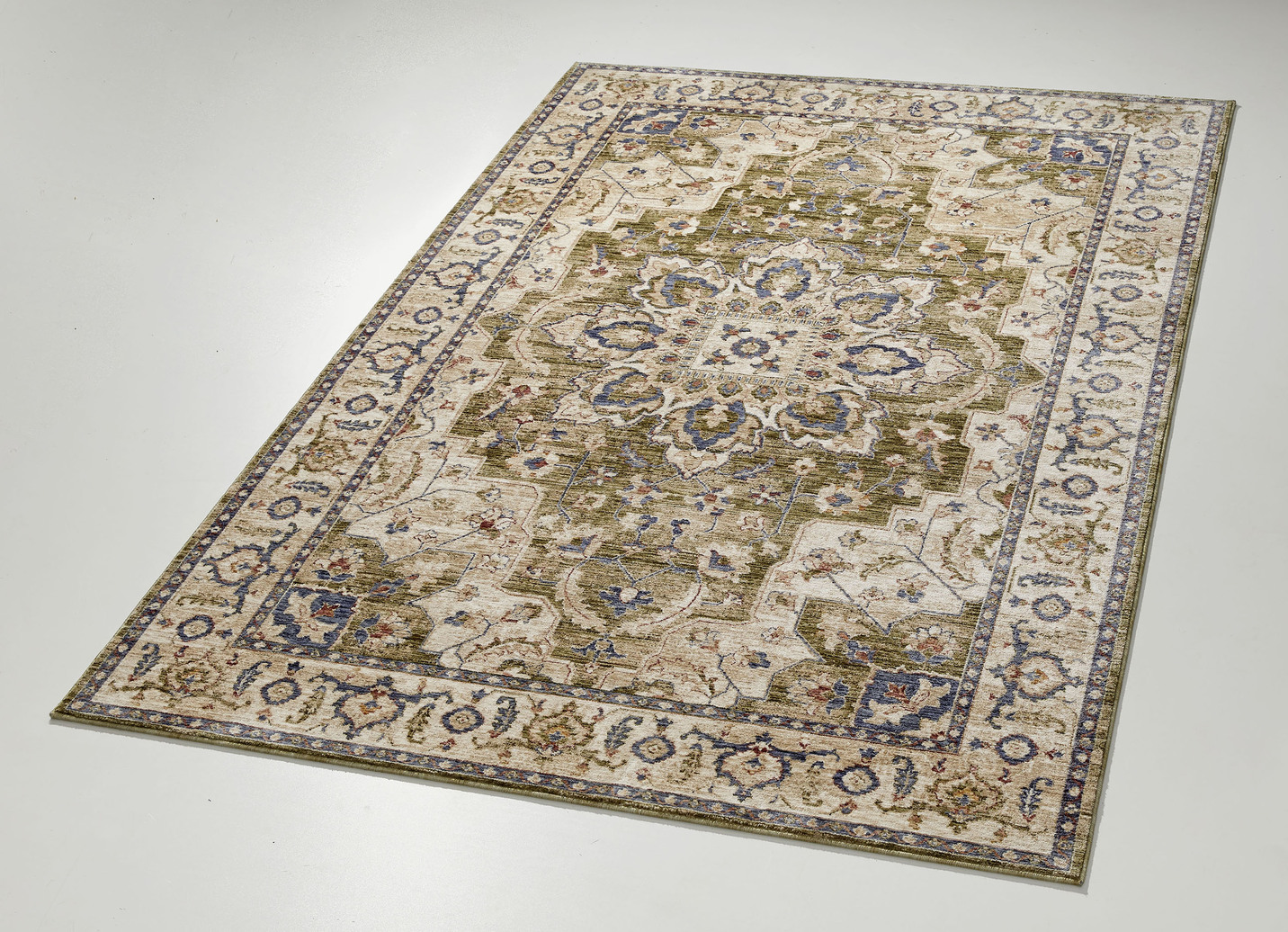 Exquisite Brücken und Teppiche mit orientalischem Flair