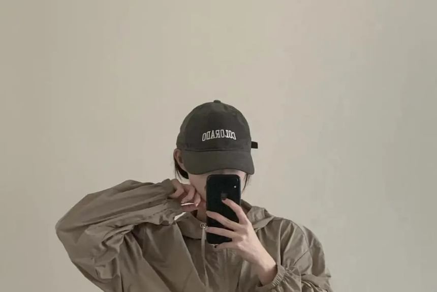 Dreamkura - Letterhoodie met rits