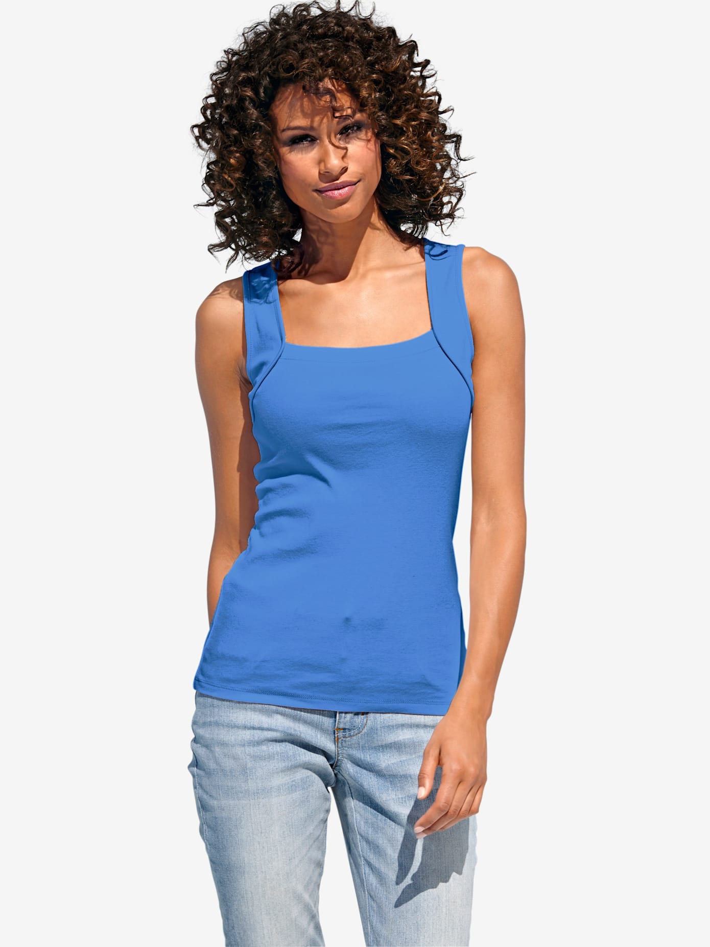 Débardeur à encolure carrée look basique tendance facile à associer