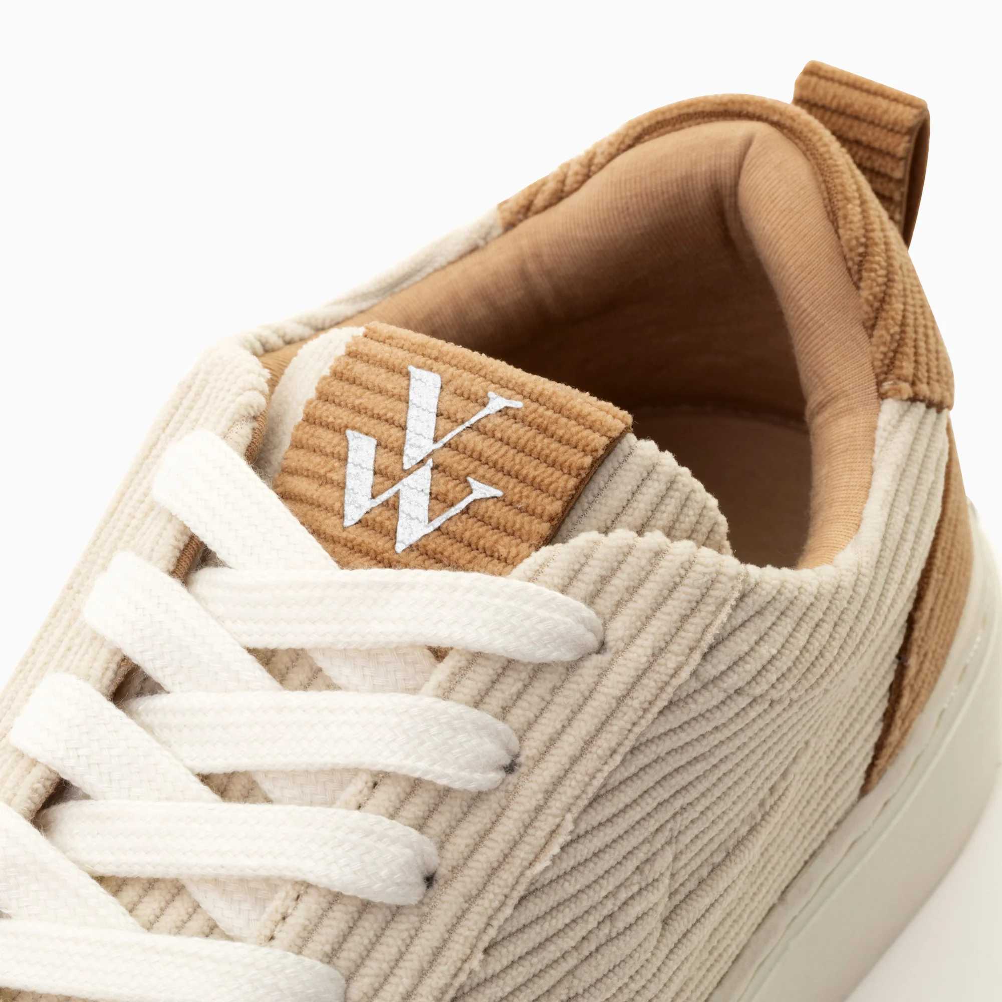 Sneakers-Baskets Fara côtelées beige et camel à lacets