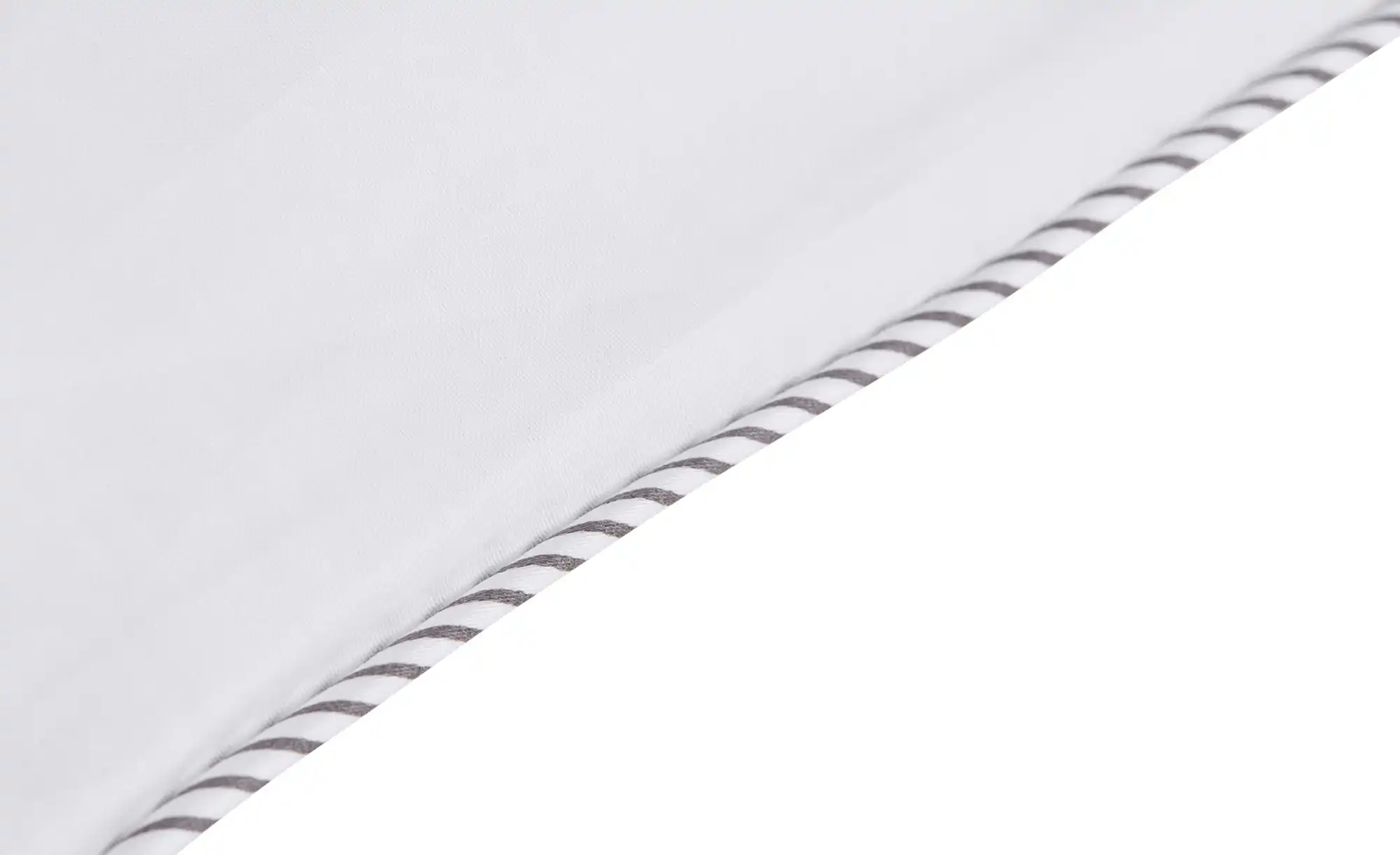 HOME STORY Satin Wende-Bettwäsche Solid Piping