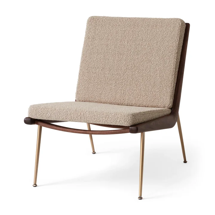 &Tradition - Boomerang HM1 Loungesessel, Walnuss geölt / Beine Messing, beige (Karakorum 003)