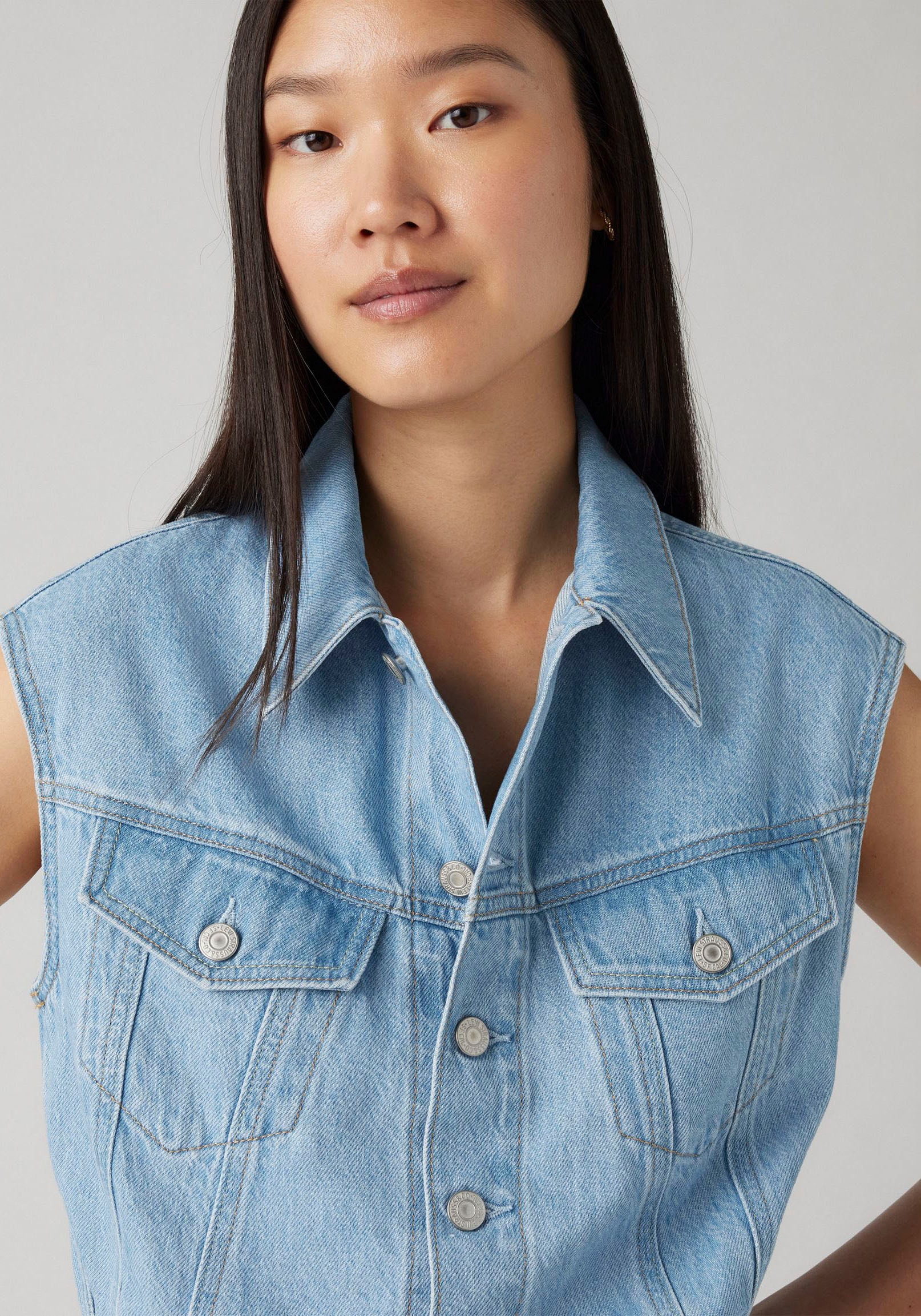 Levi's® Jeanskleid »ICONIC SLEEVELESS DRESS« Brusttaschen | Eingrifftaschen | Gesässtaschen | Münztasche