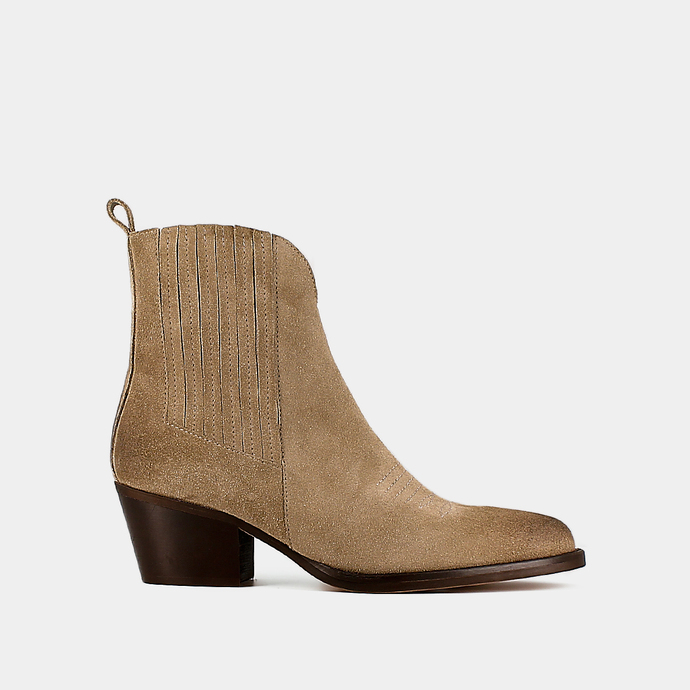 Boots pointus à talons et surpiqûres  en croute taupe