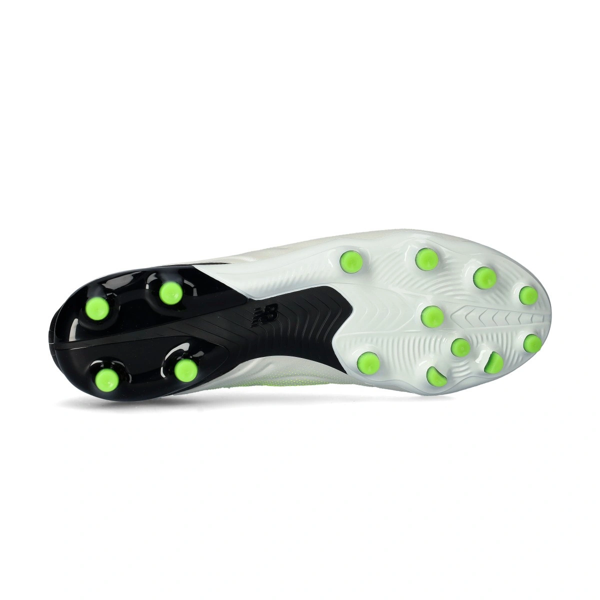 Chuteira New Balance Tekela Elite Low Laced MG V5