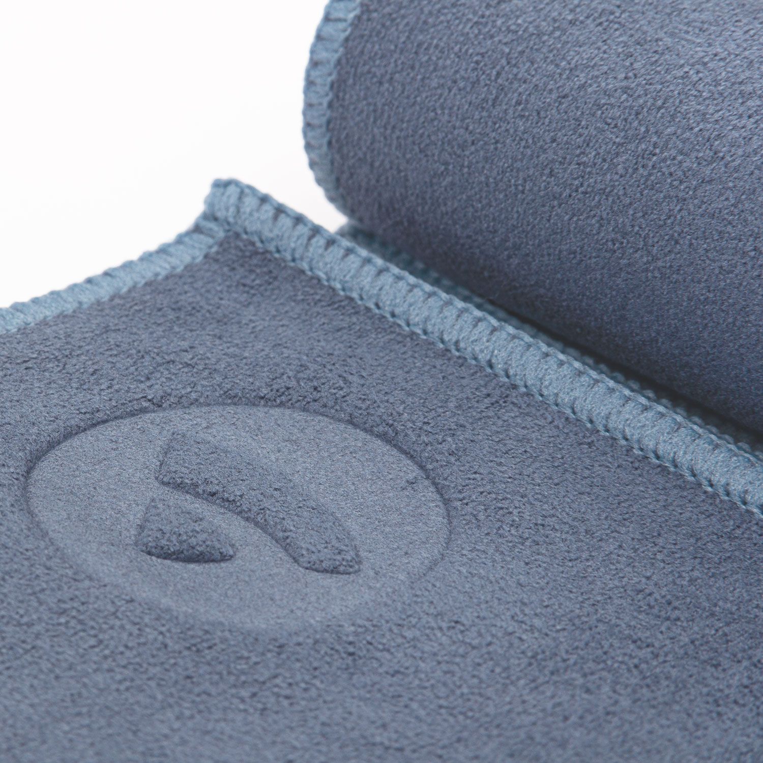 bodhi Yogatuch FLOW Towel L, Moonlight Blue (NO SWEAT Yoga Towel)
