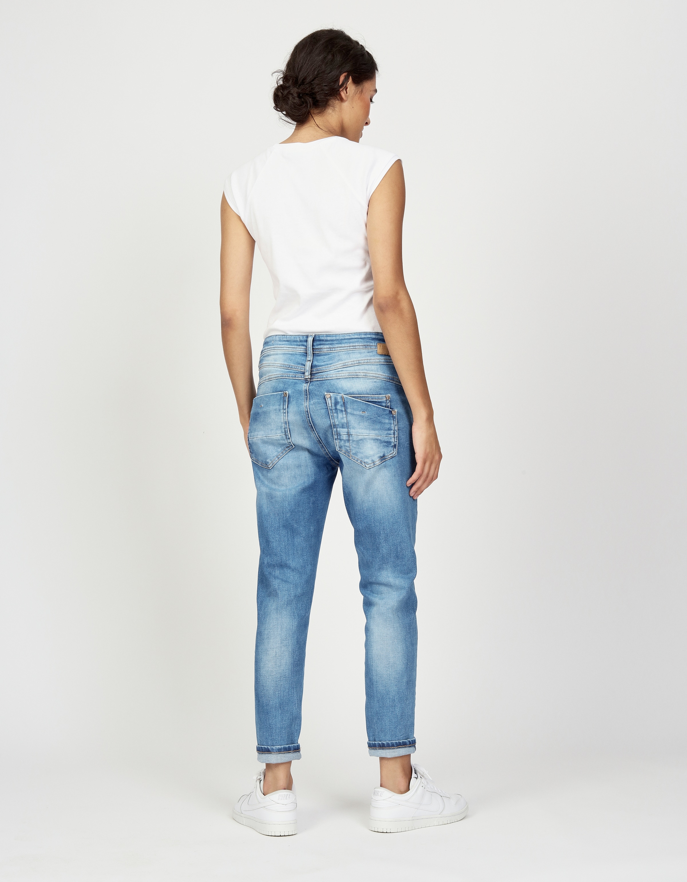 GANG Relax-fit-Jeans »94AMELIE CROPPED« aus robustem Gabardine Stretch