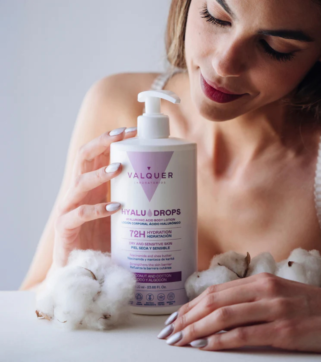 Valquer - Loção Hidratante Corporal 72h Hyaludrops - Coco e Algodão