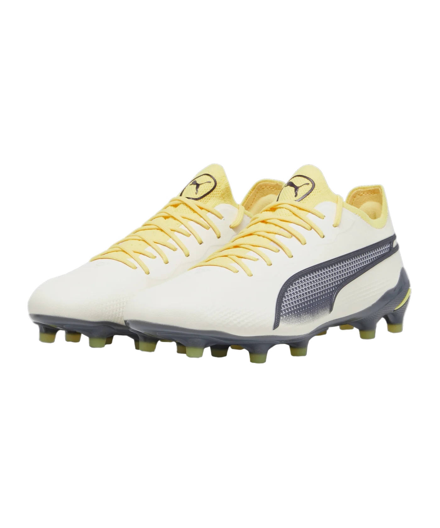 PUMA KING Ultimate FG/AG Voltage Weiss Grau F05