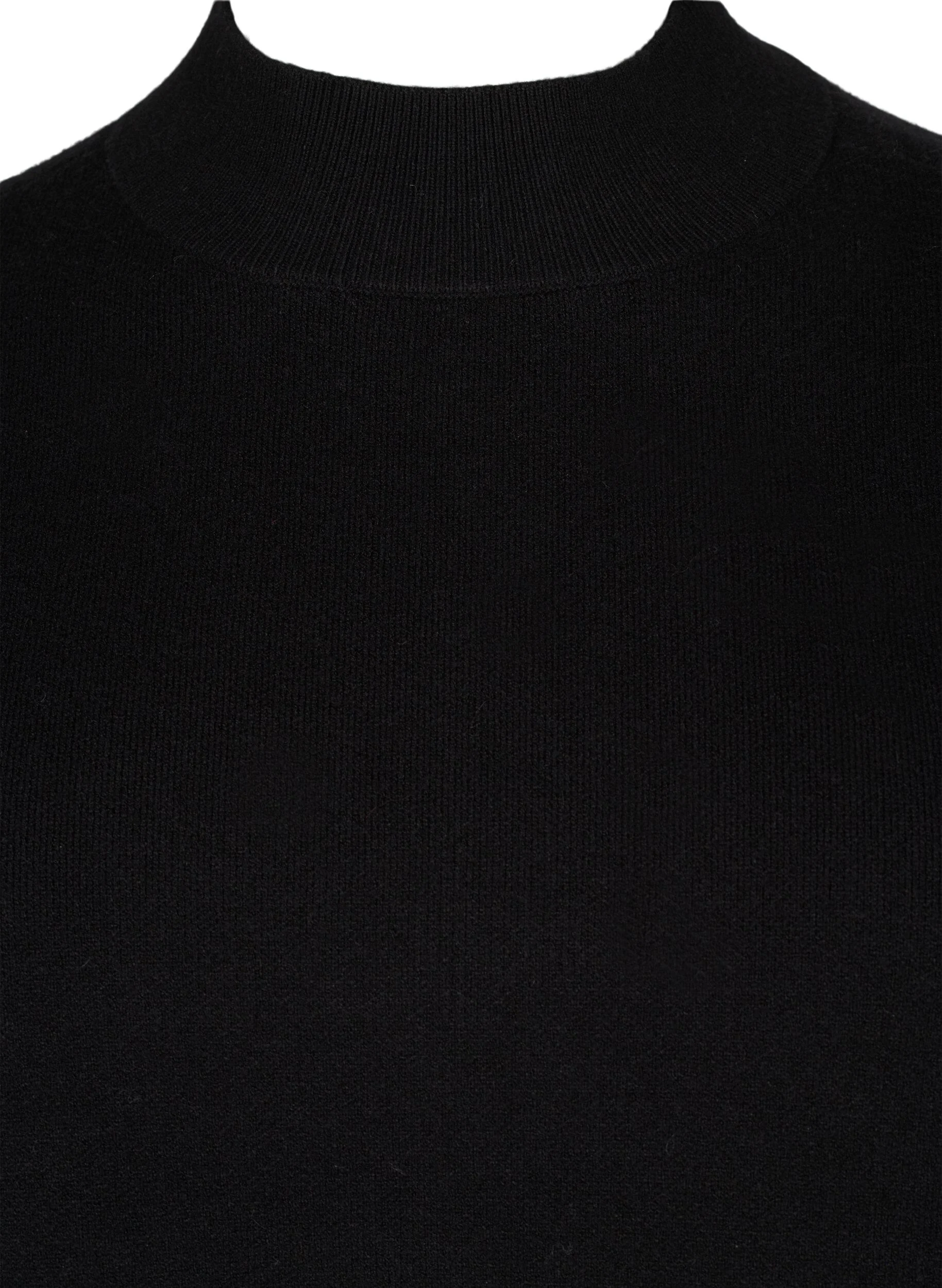 Ensfarvet strikbluse