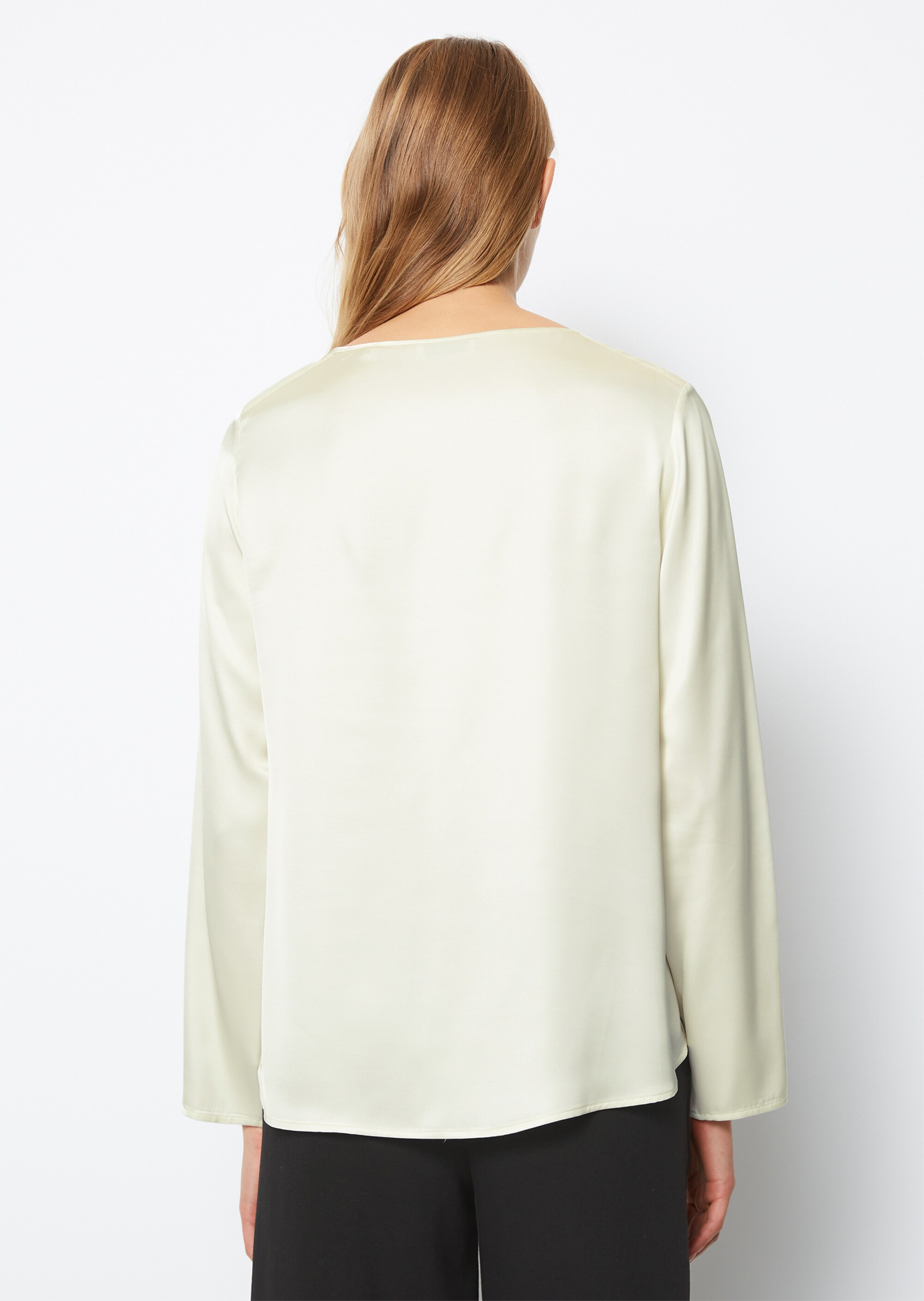 Fließendes Blusenshirt regularaus Viskose-Satin