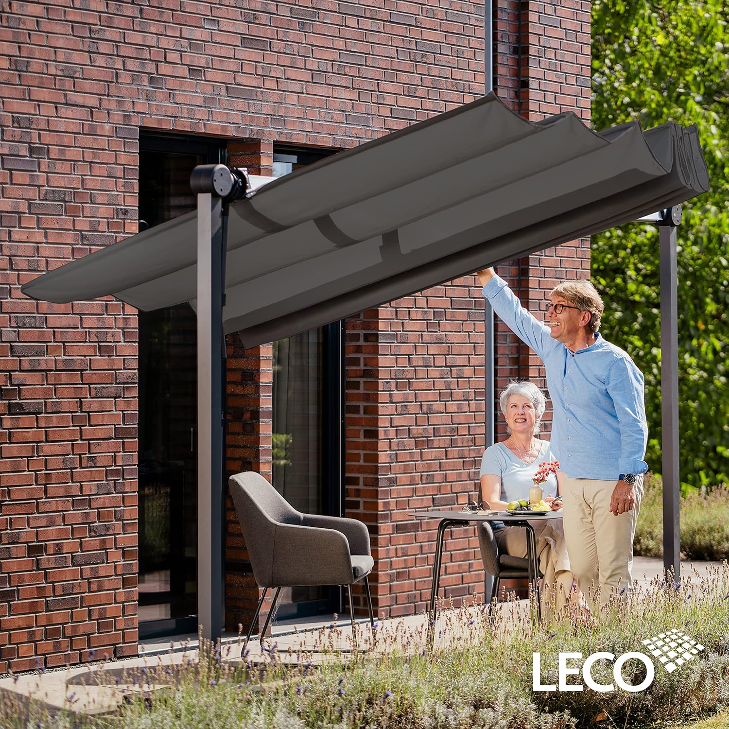 LECO-Standarte Waved – faltbares Sonnendach, 4 x 2,5 m Aluminium-Terrassenüberdachung inkl. Schutzhülle – Anthrazit