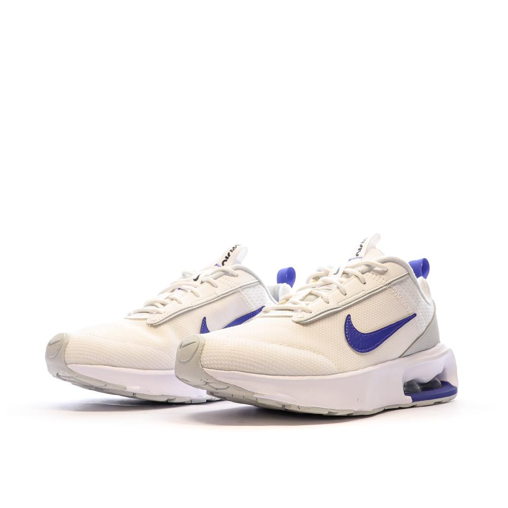 Nike Baskets Blanches/Violettes Femme Nike Intrlk