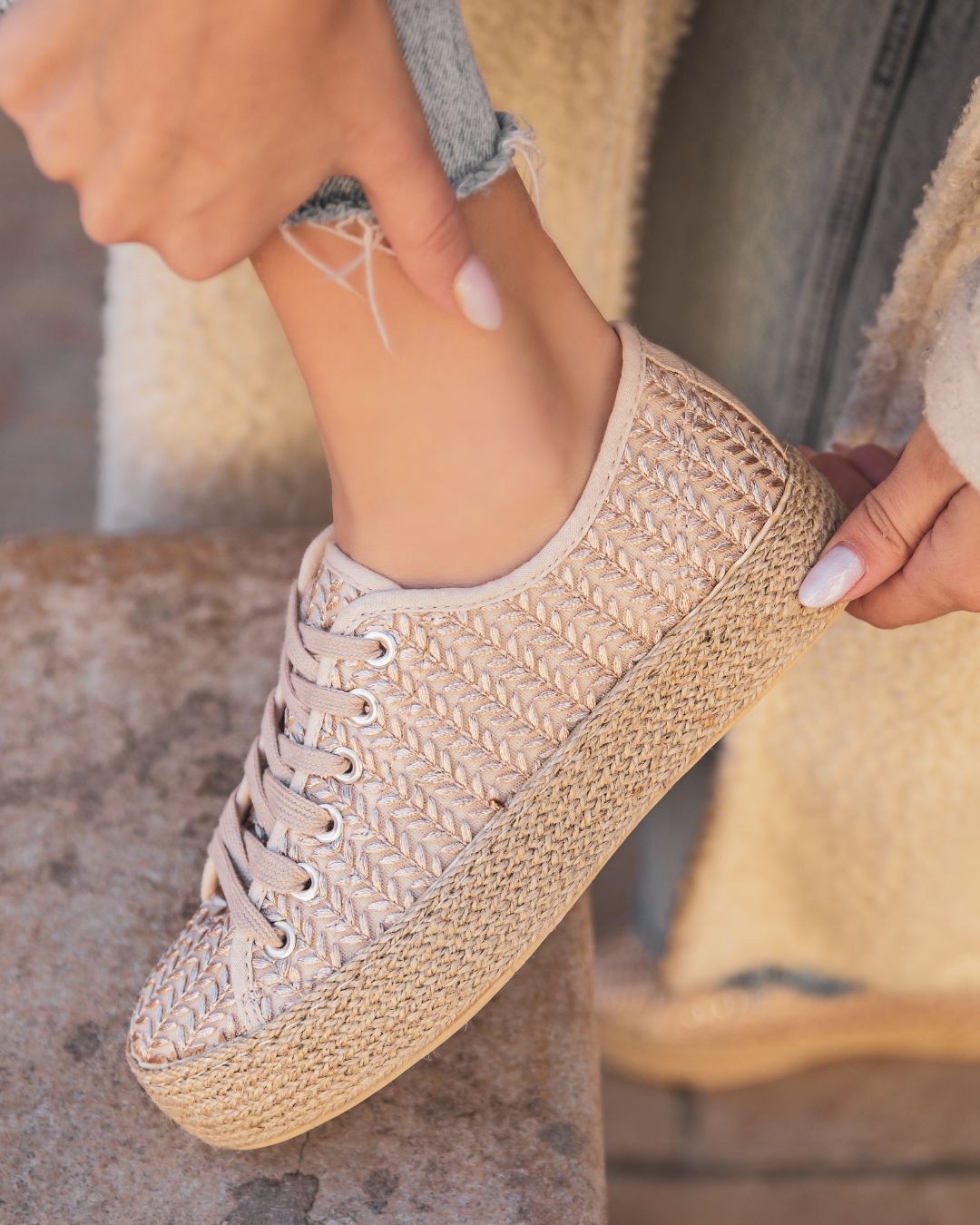 Basket femme beige en toile espadrille - Aglaé