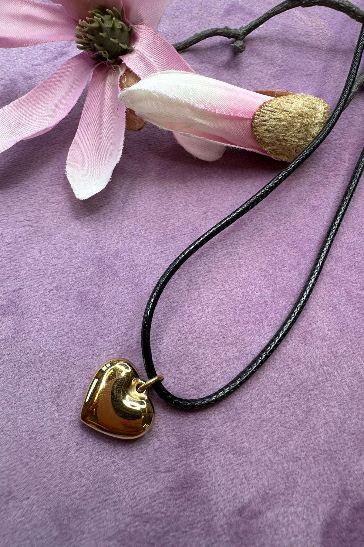 Mellow Moon Heart & Leather