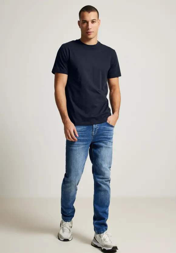 Basic T-Shirt in Unifarbe - night blue