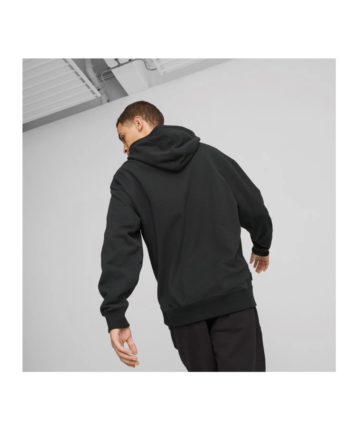 PUMA DOWNTOWN Logo Hoody Schwarz F01