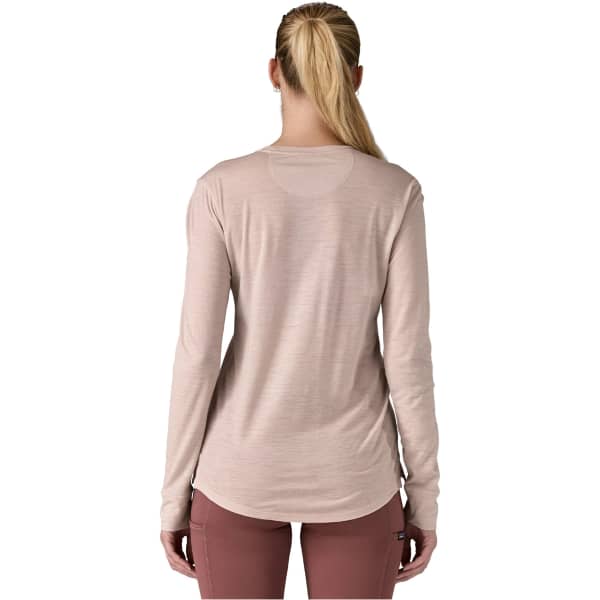 T-shirt randonnée PATAGONIA W'S L/S CAP COOL MERINO BLEND GRAPHIC SHIRT FITZ ROY STRATA/SHROOM TAUPE