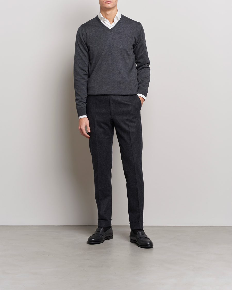 Stenströms Merino V-Neck Anthracite
