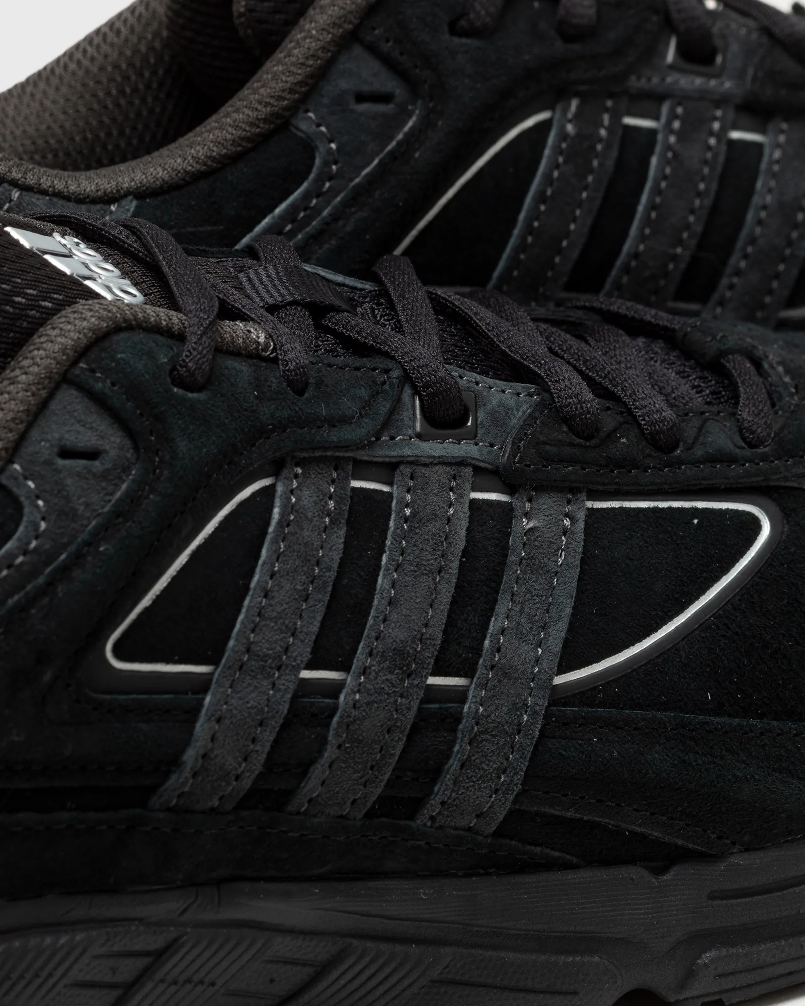 Adidas RESPONSE CL