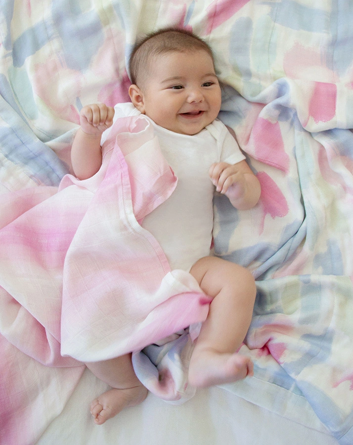 Schmusedecke DREAM BLANKET „SILKY SOFT“ – FLORENTINE (120x120) in bunt