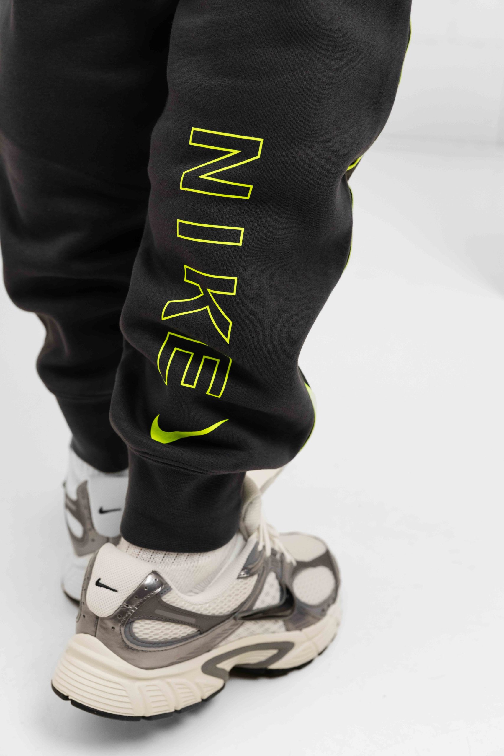 Nike Sportswear Club Full-Zip Trainingspak Heren Donkergrijs