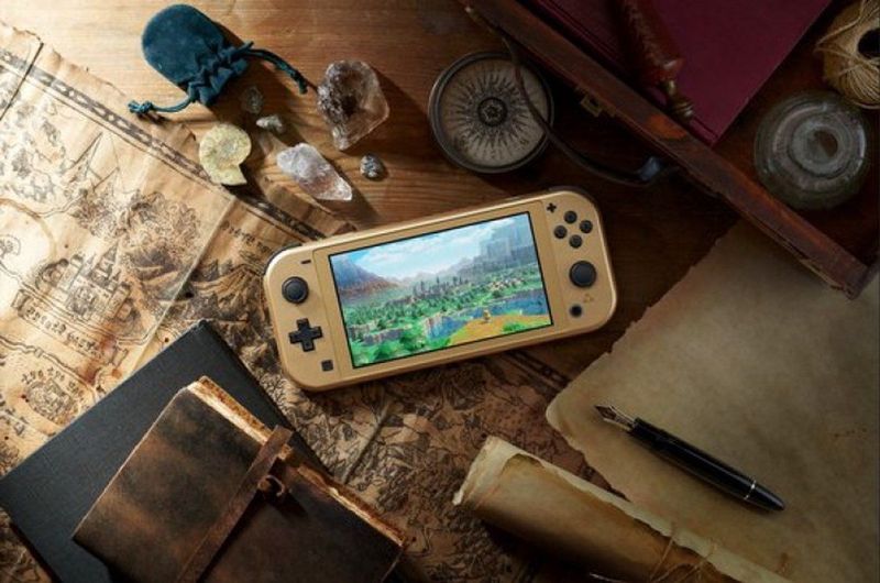 Nintendo Switch Lite Hyrule Edition Hylian Crest Nintendo Switch Online + Uitbreidingspakket