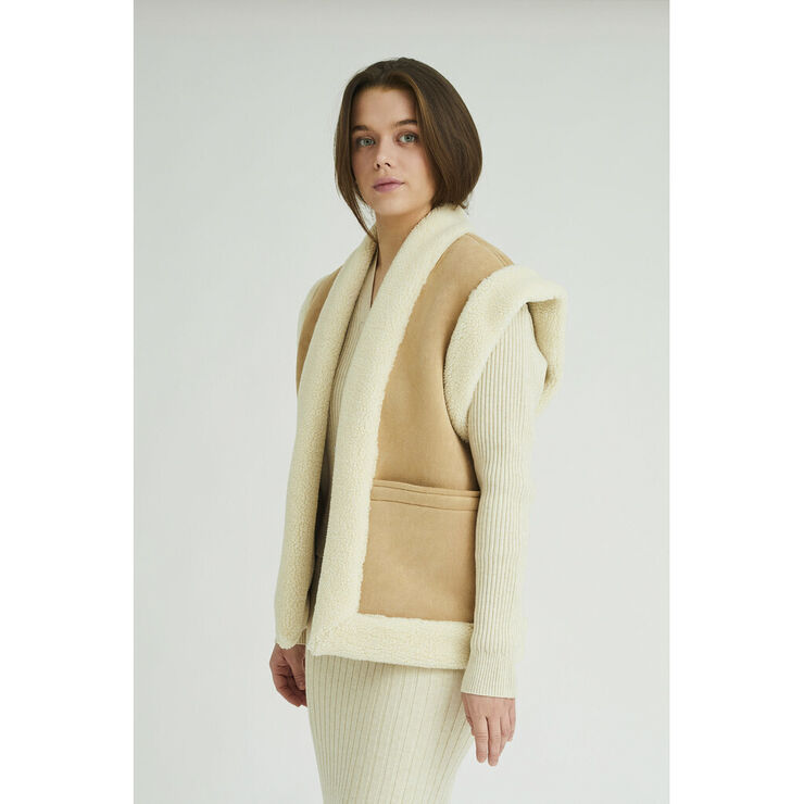 A-VIEW Uria Waistcoat Camel