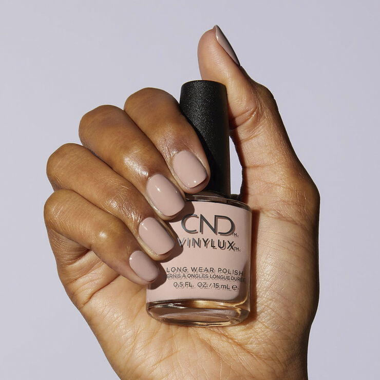 CND Gala Girl, CND VINYLUX