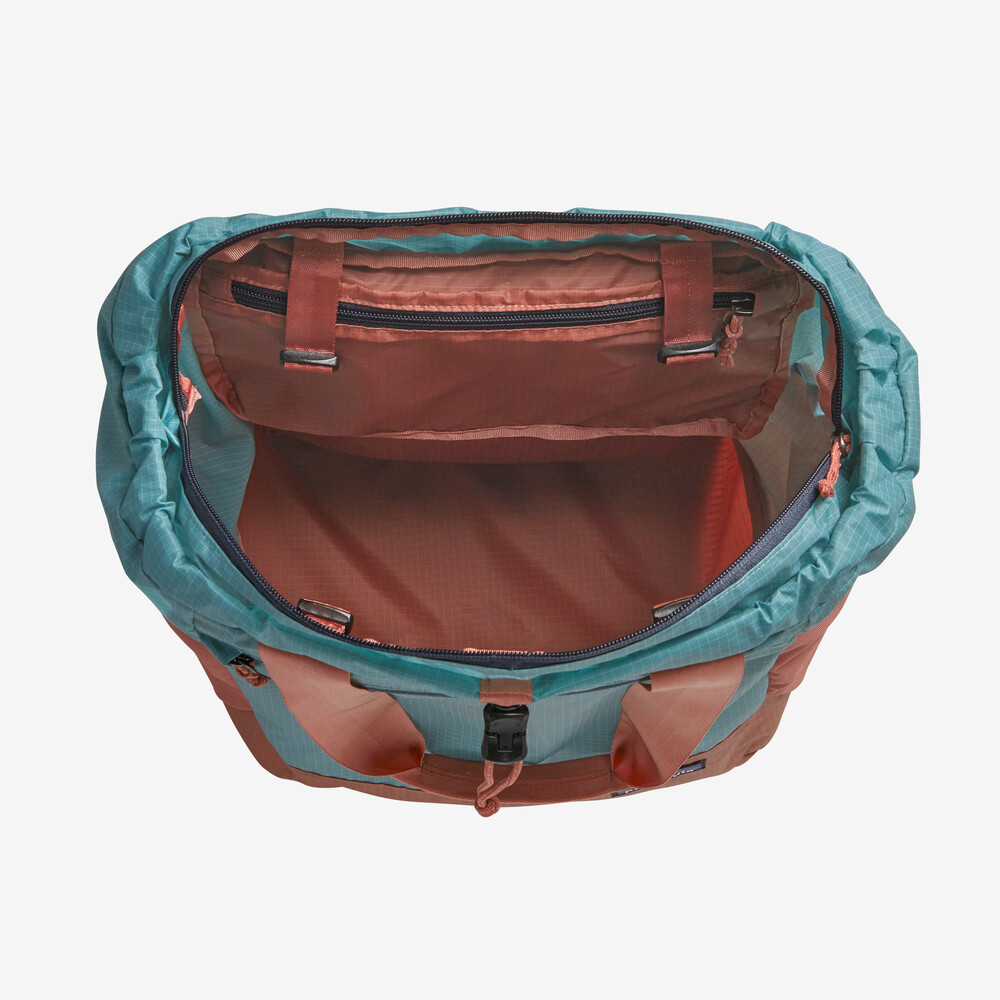 Ultraleichter Black Hole® Tragerucksack 27L