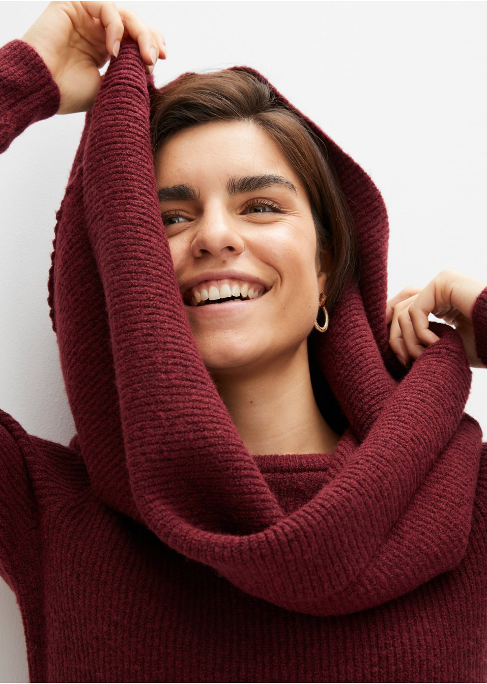 Pull avec empiècement cape modulable