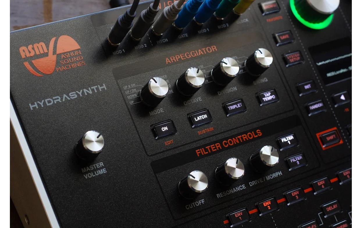 HYDRASYNTH Desktop<br>Digitaler wellenmorpher Synthesizer