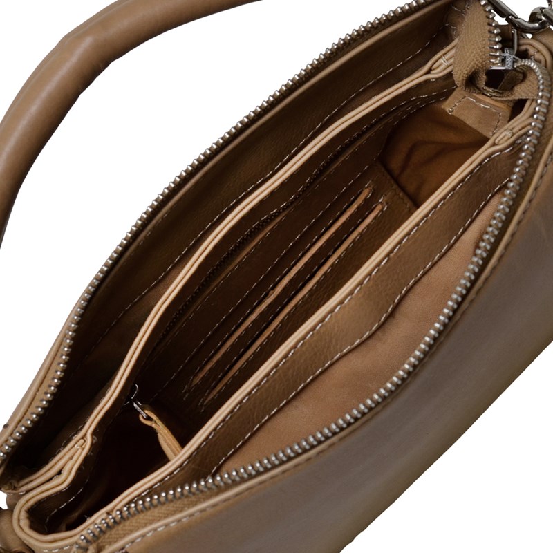 Belsac<br>Crossbody Lecia