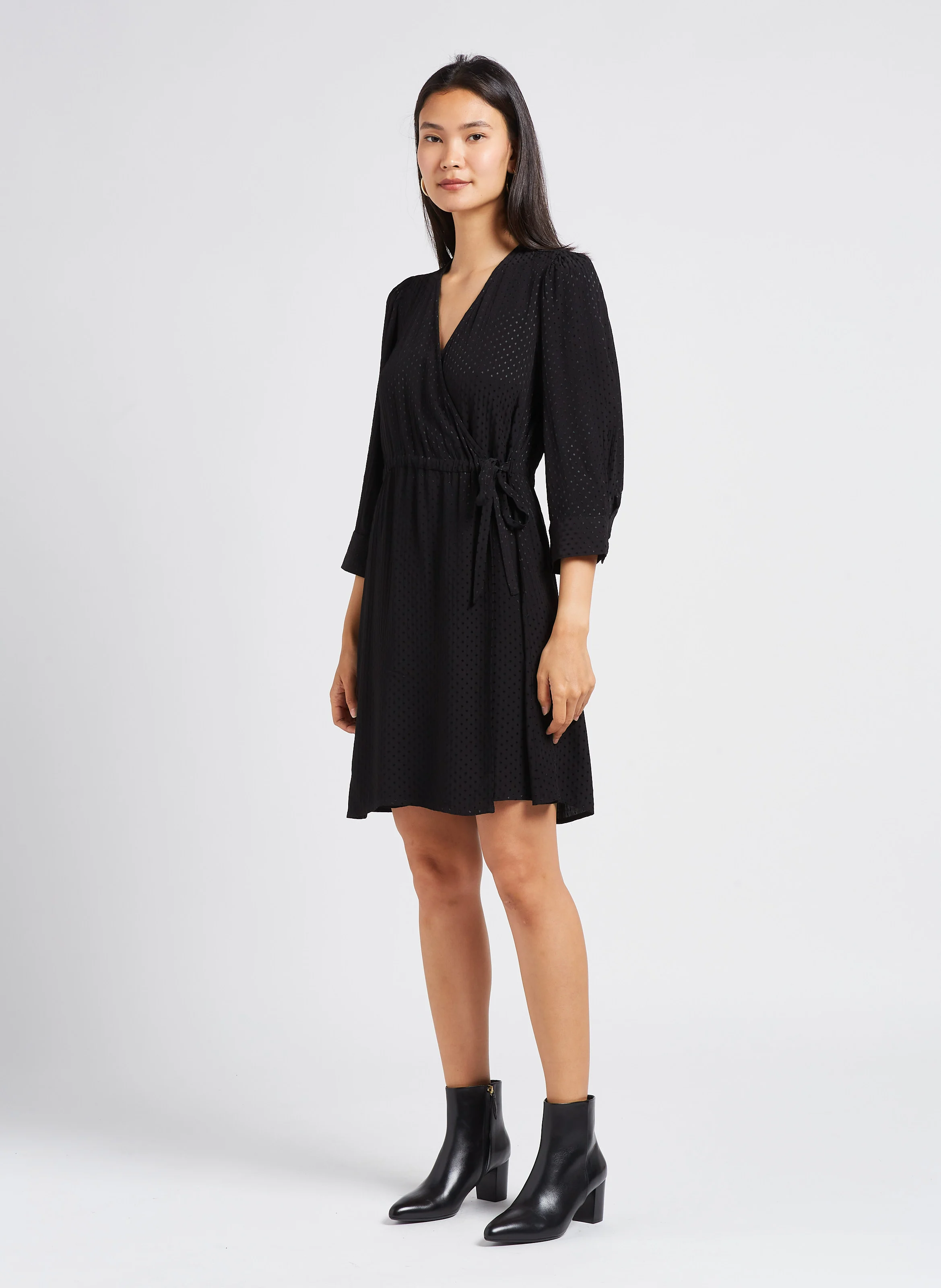 JEAN - Robe portefeuille texturée droite | Noir