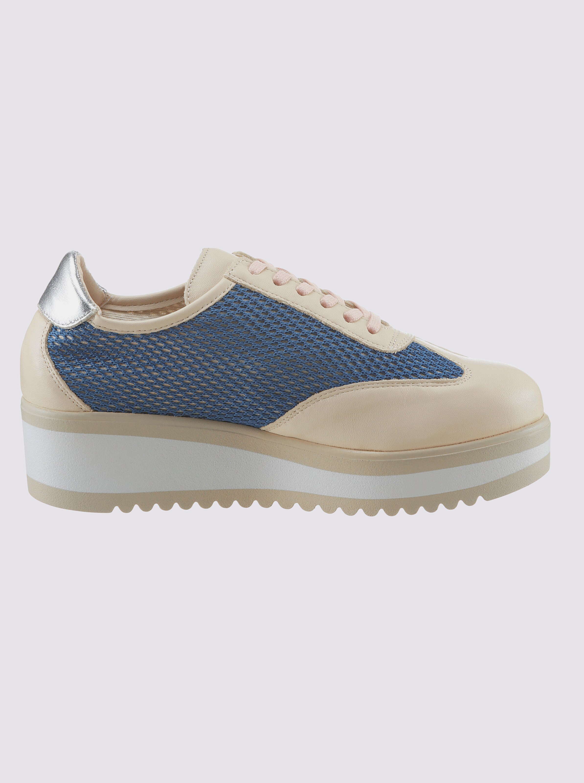 Sneaker