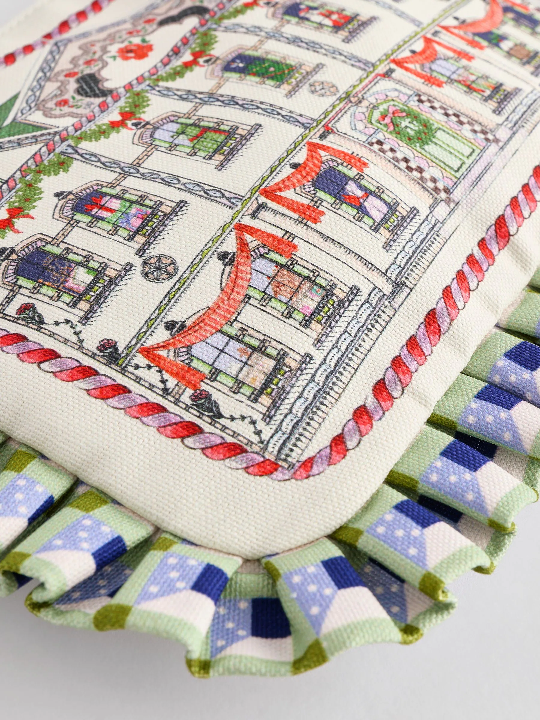 Cath Kidston polstasje met ruches