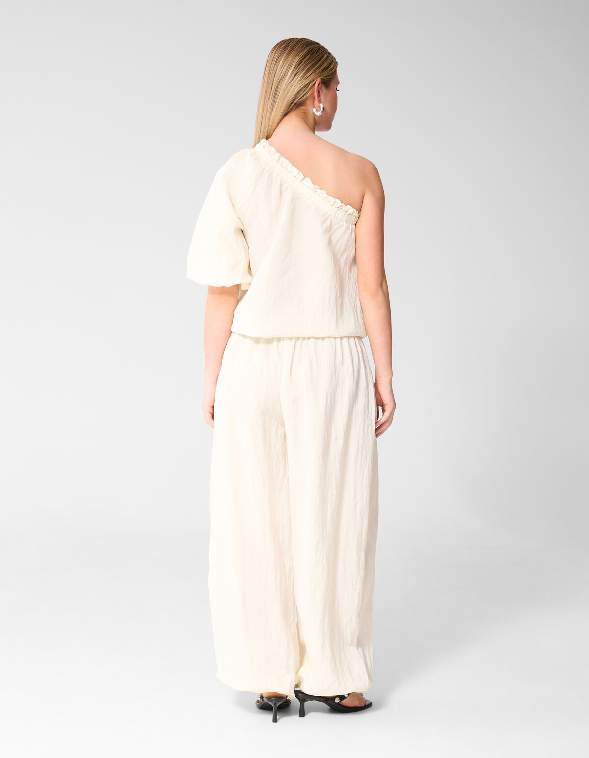 Asymmetrische Twist Puff Top Gebroken Wit
