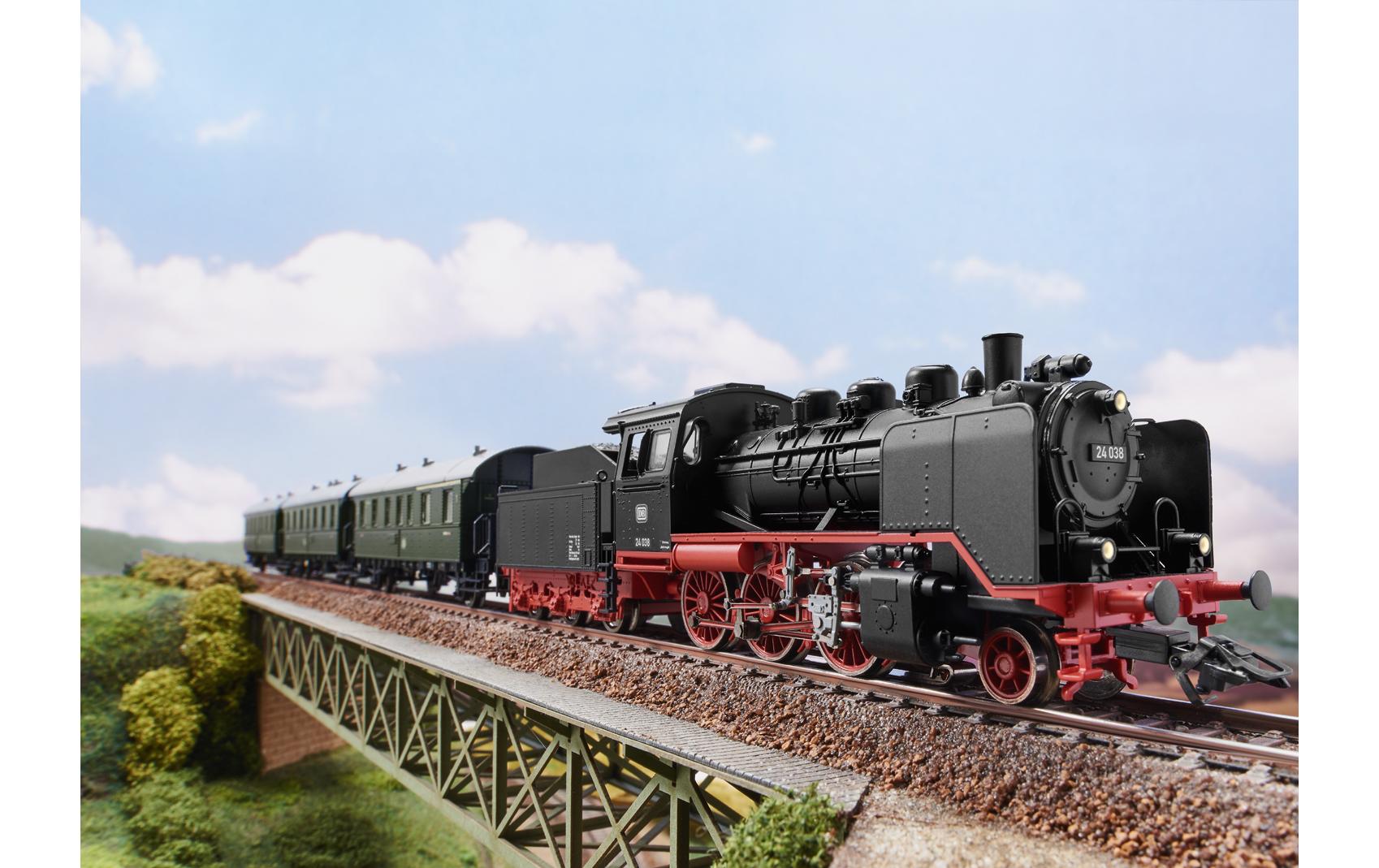 Startpackung Digital, Nebenbahn mit BR 24, AC, H0<br>Idealer Einstieg in die digitale H0 Welt von Märklin