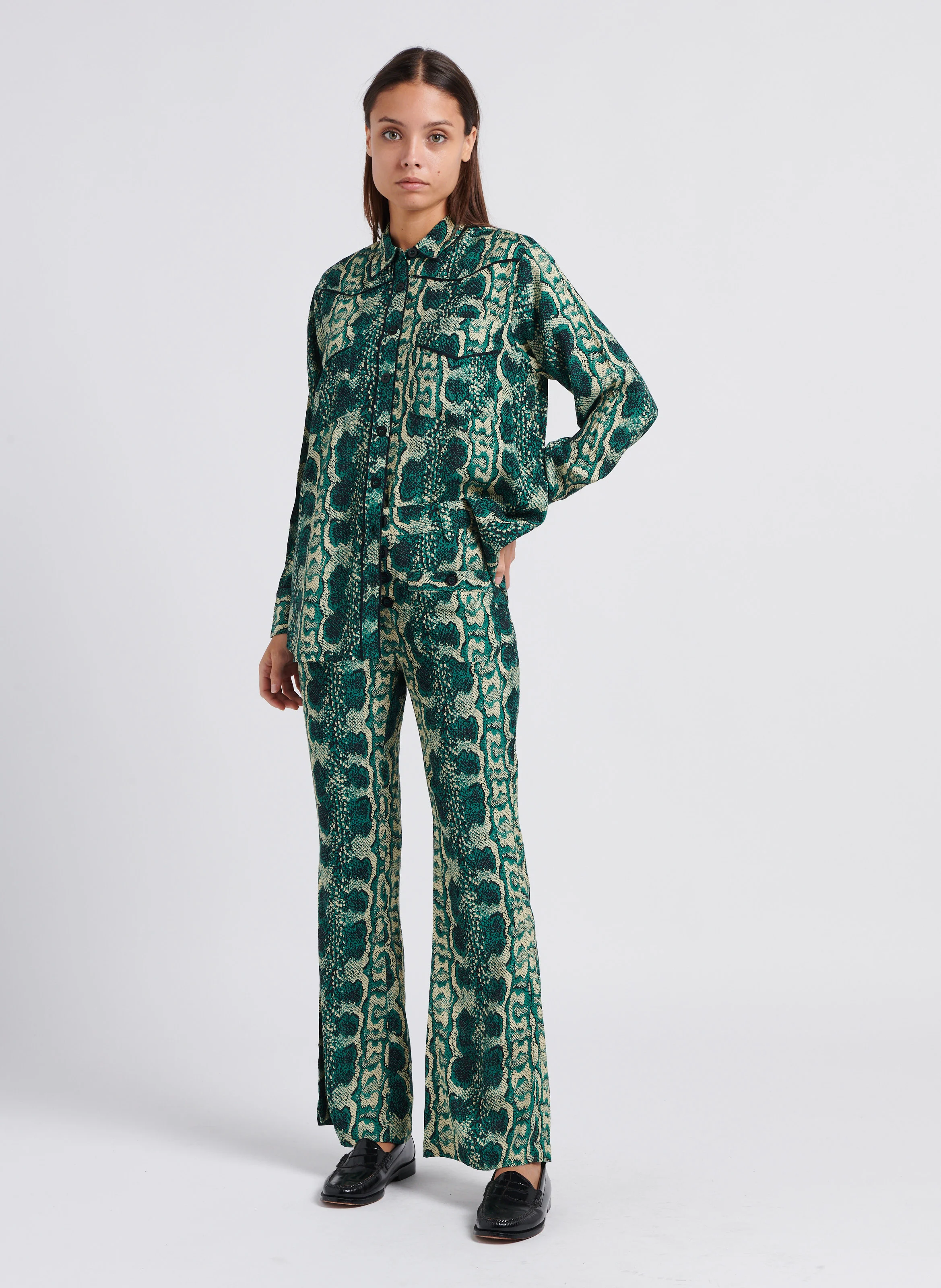 POWER - Pantalon palazzo à imprimé python | Vert