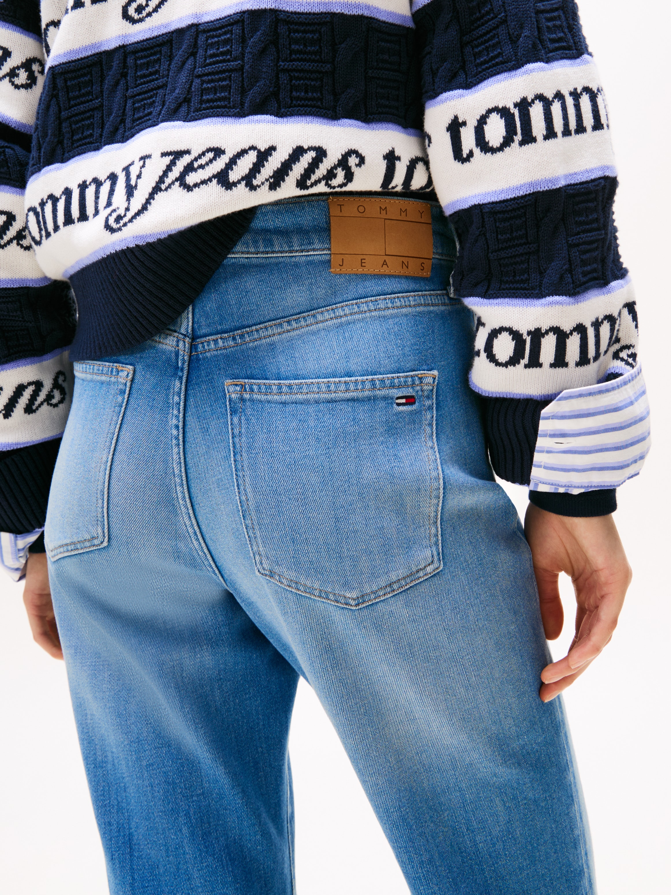 Tommy Jeans Bootcut-Jeans »BELLA HGH FLR DI5133« in ausgestellter Form