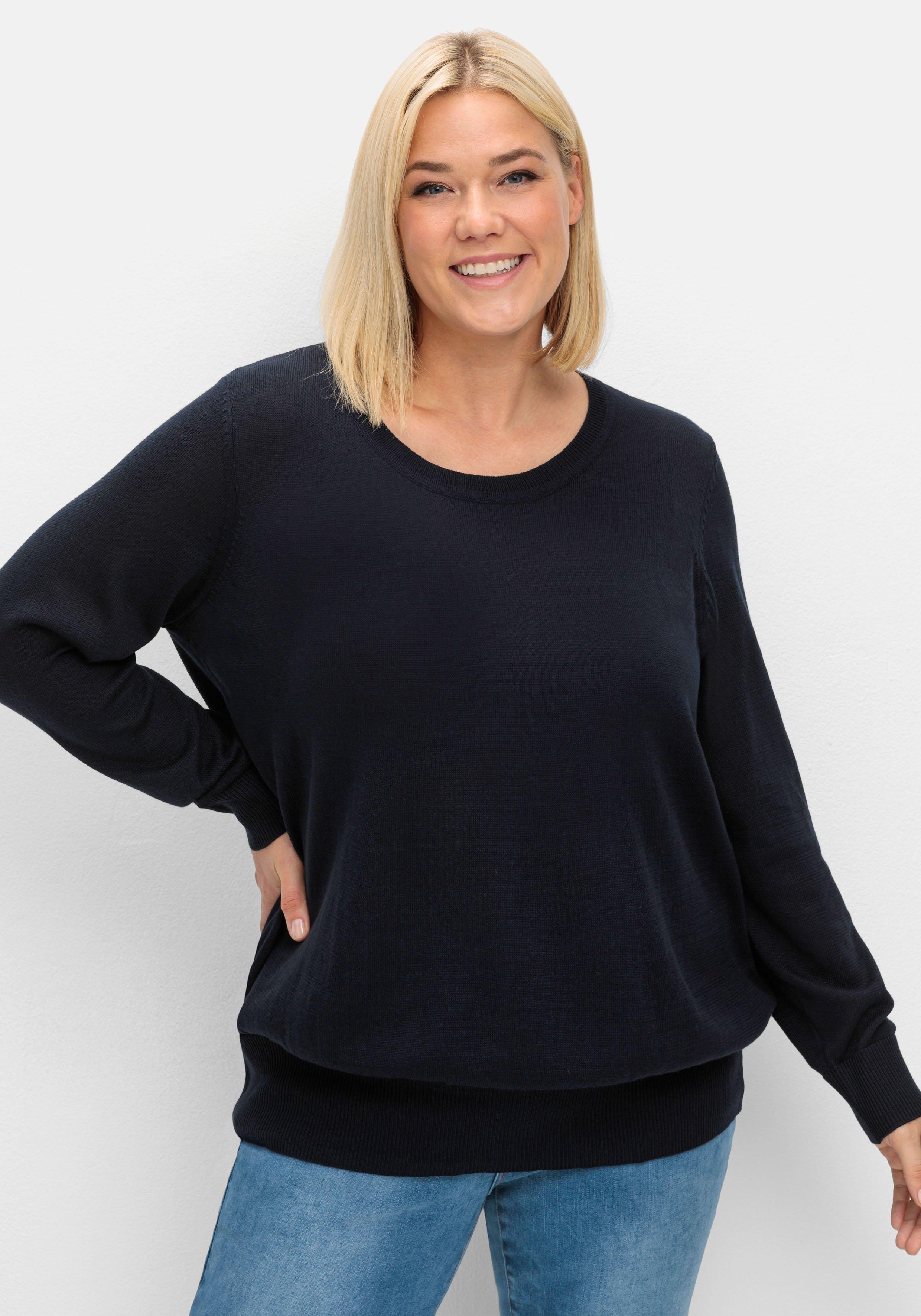 Pullover aus leichtem Strick, mit Rundhalsausschnitt