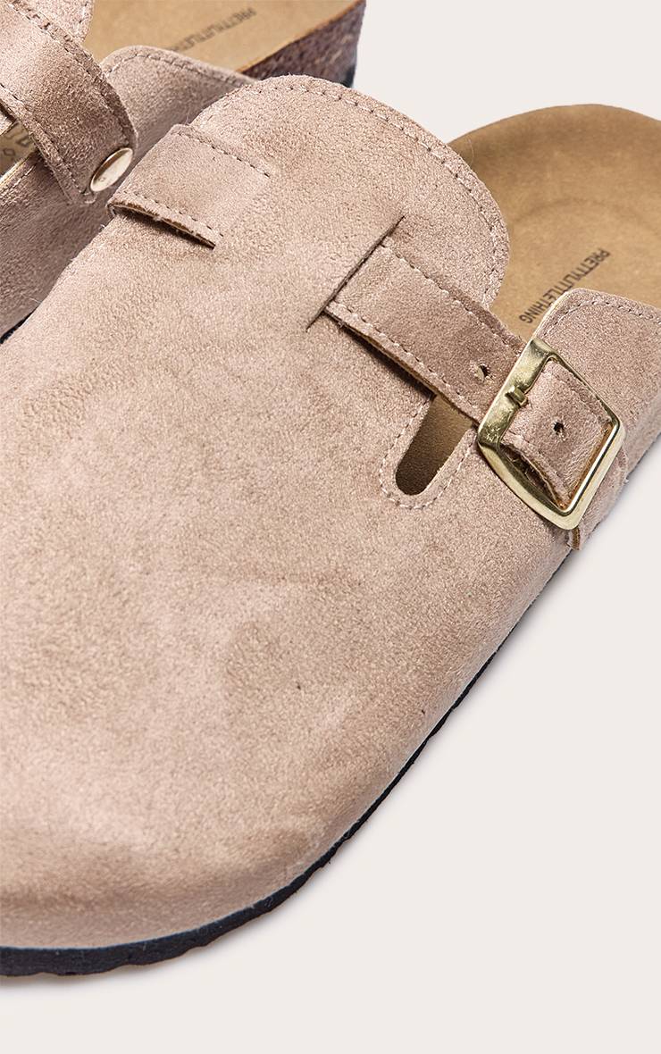 Beige Sabots Mules À Boucle En Synthétique