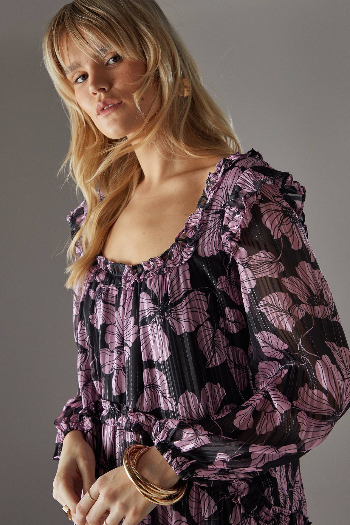 Warehouse Robe Midi Smock à Col Carré Volantée Motif Rayures Ombrées