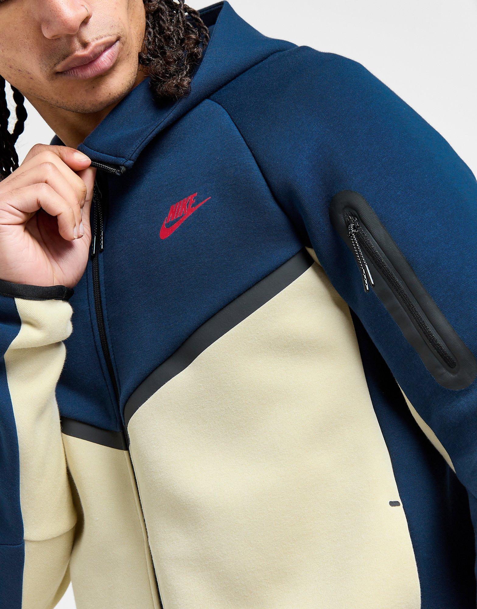 Nike Sweat à Capuche Zippé Nike Fleech Tech Homme