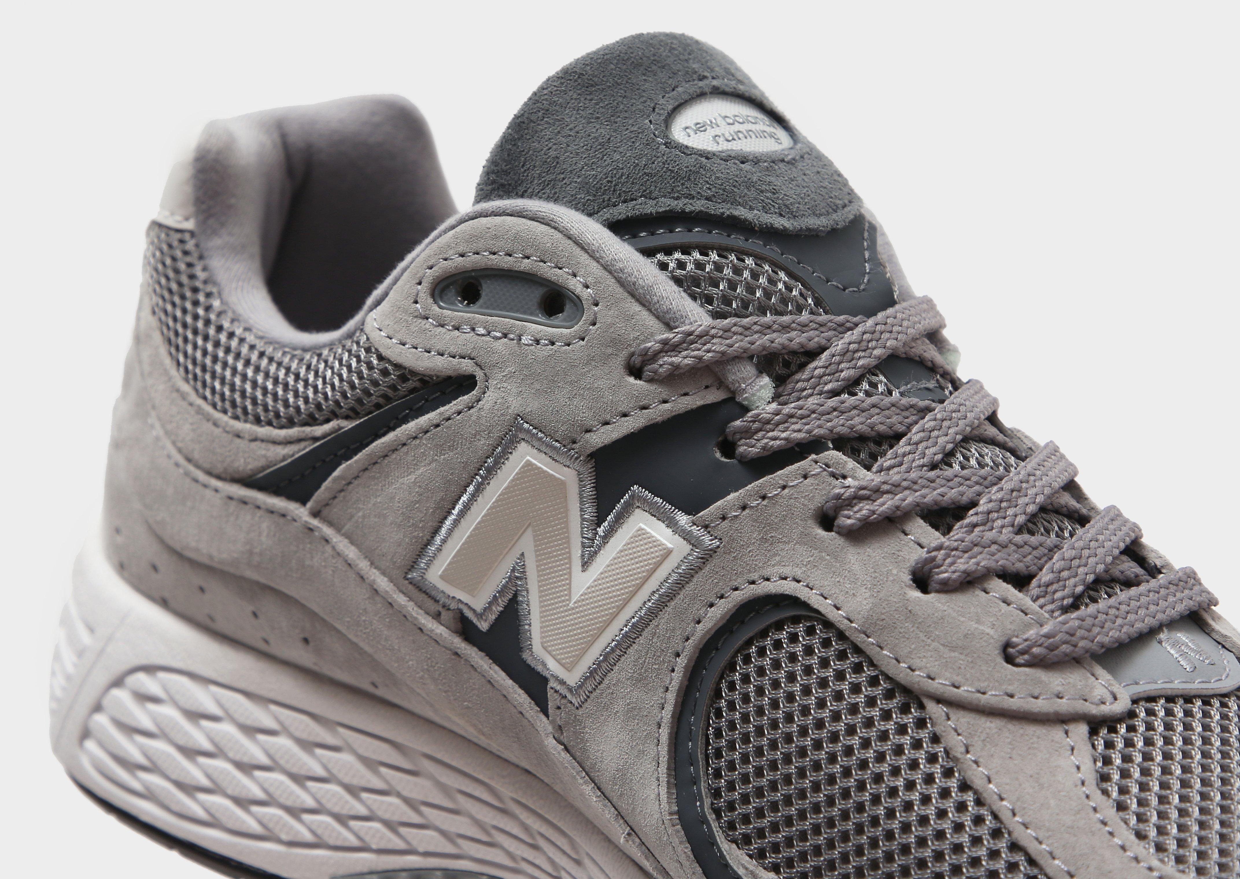 New Balance 2002R Homme