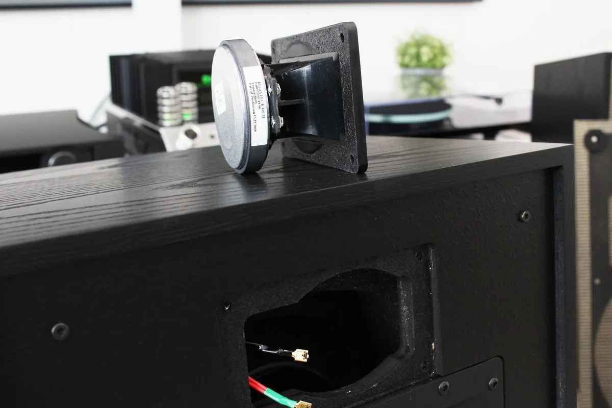 Klipsch Heresy IV Noir (la paire) Enceintes colonne
