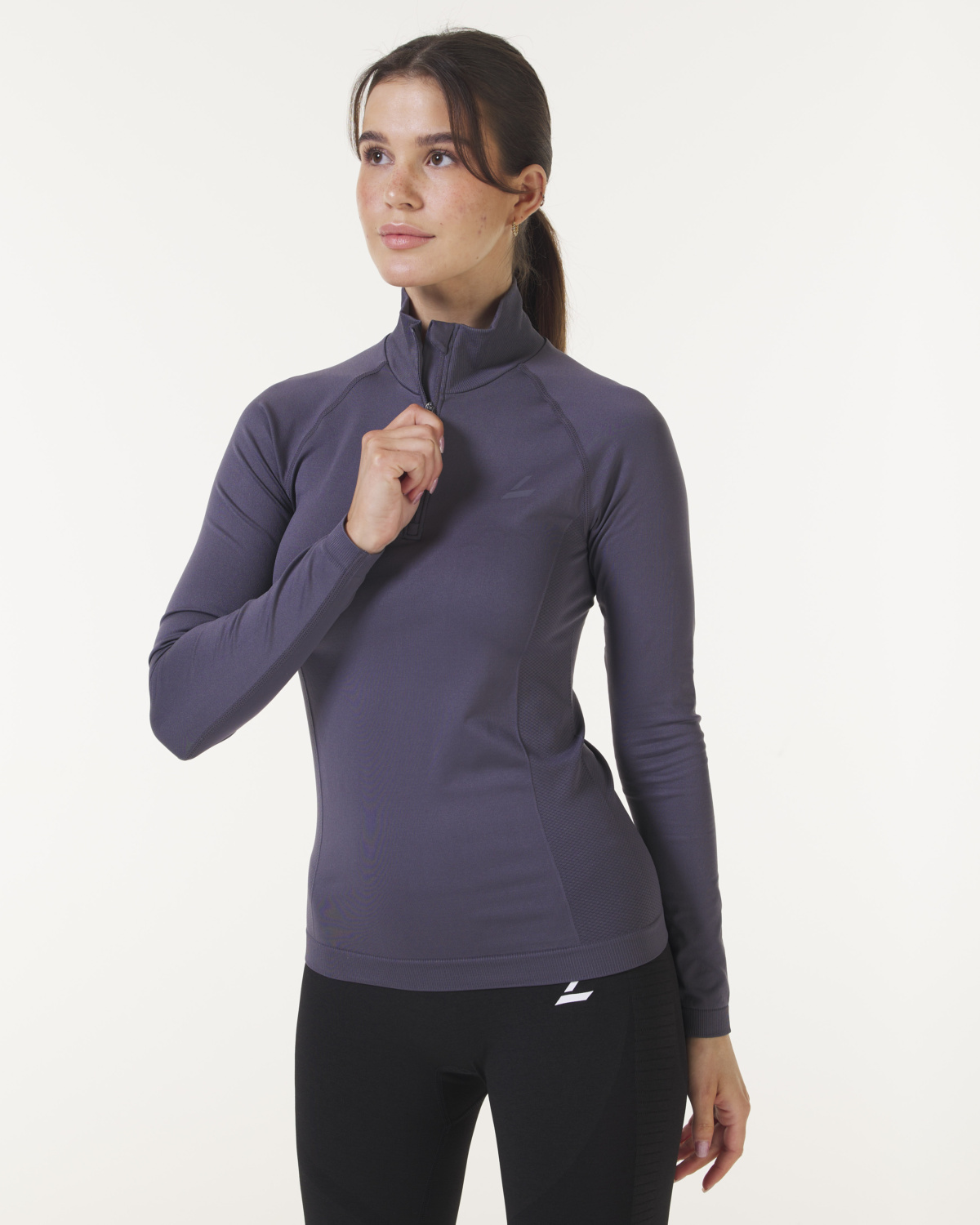 LEVITY SETT Essential Seamless Grey Iron &amp; Black
