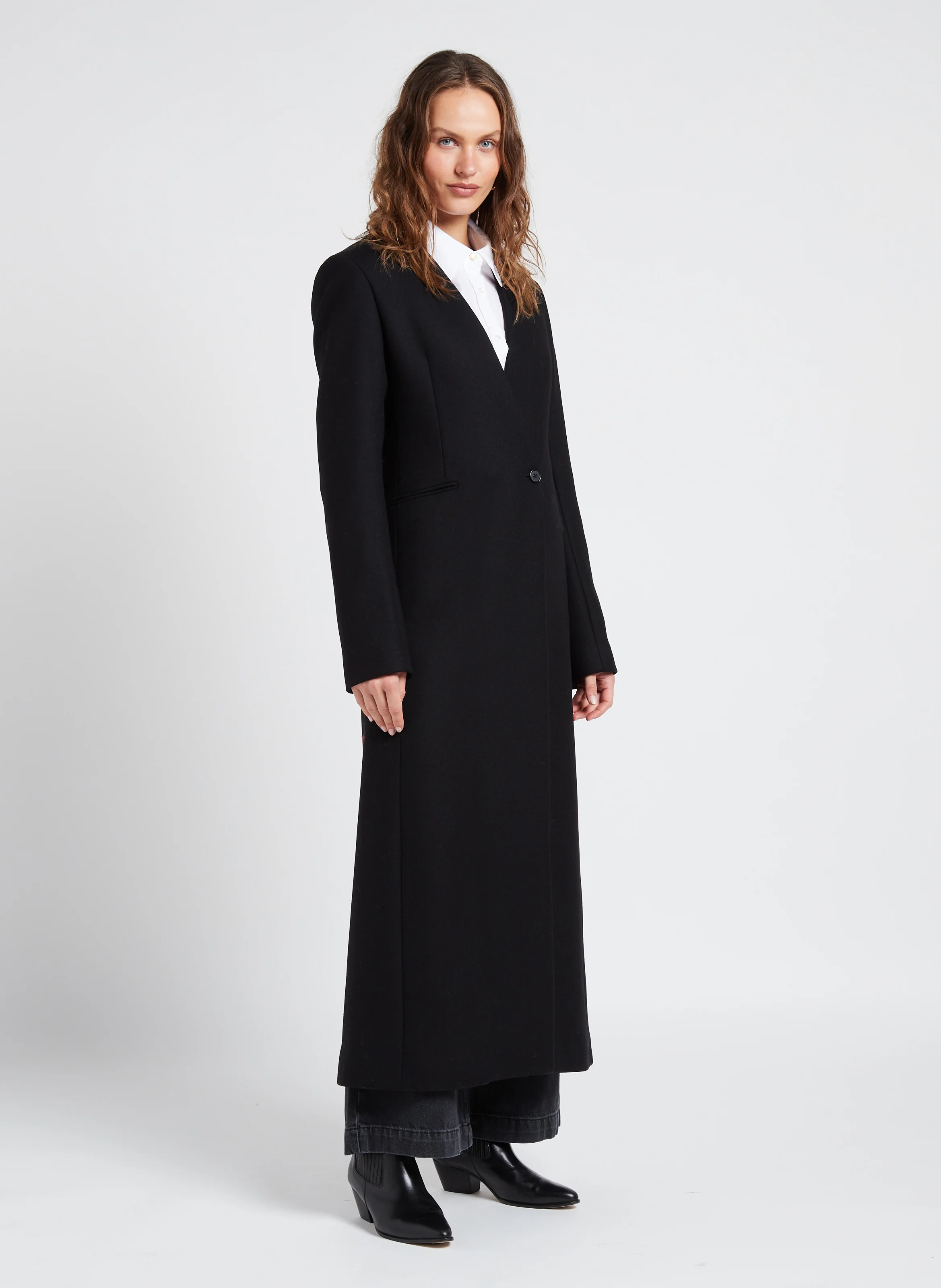 SOLO - Manteau col V en laine mélangée| Noir
