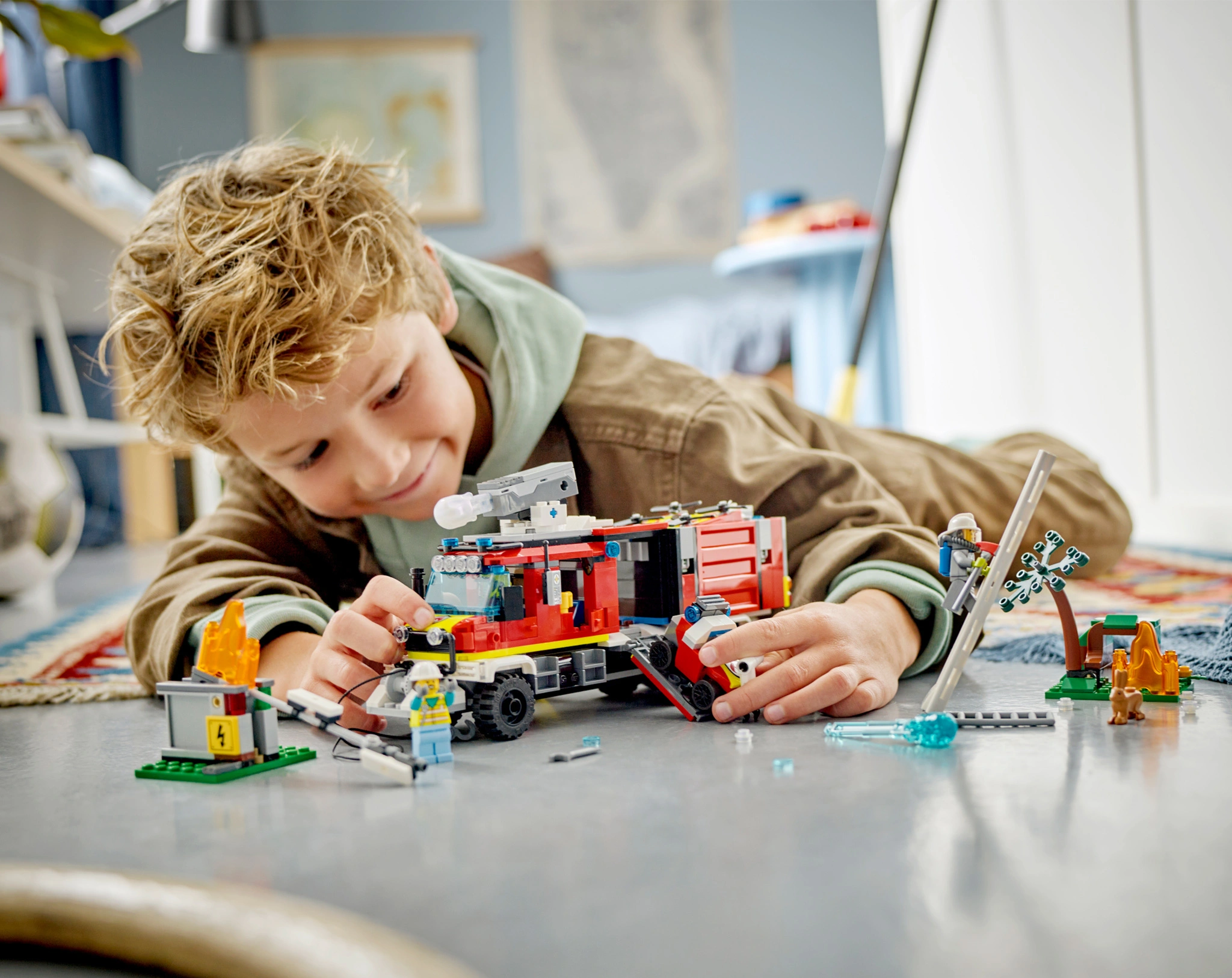 LEGO® City 60374 Einsatzleitwagen der Feuerwehr